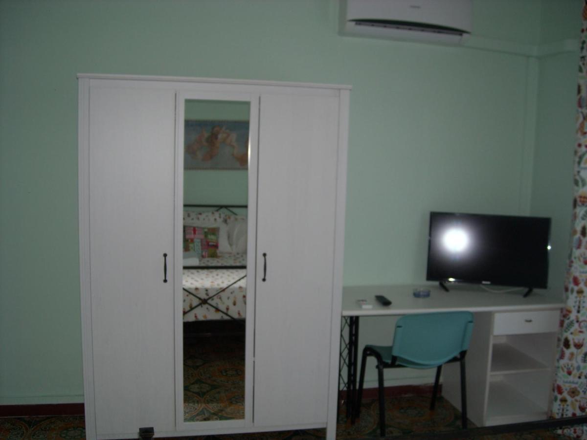 Giovannixxlll B&B Catania Exterior photo